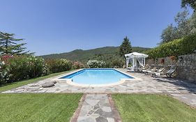 Villa Ai Cedri